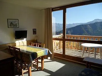 Godille Immobilier 2*